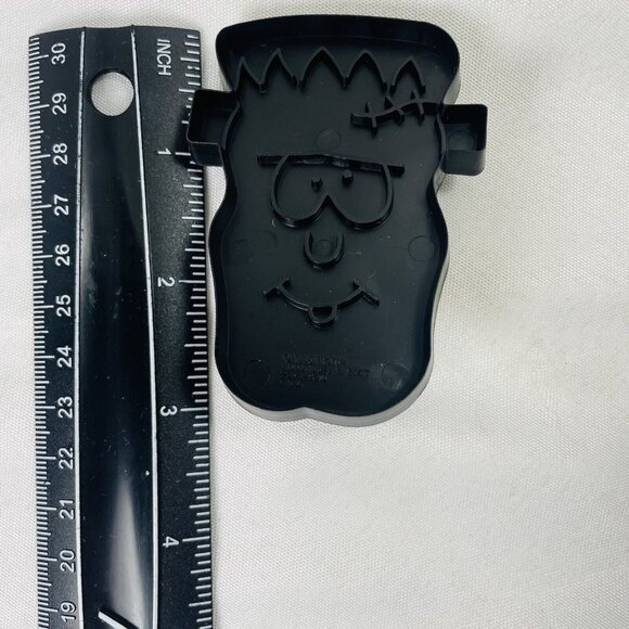 5 Wilton Halloween Cookie Imprint Cutters Black Batt Frankin Spider Eek Vintage - Picture 4 of 8